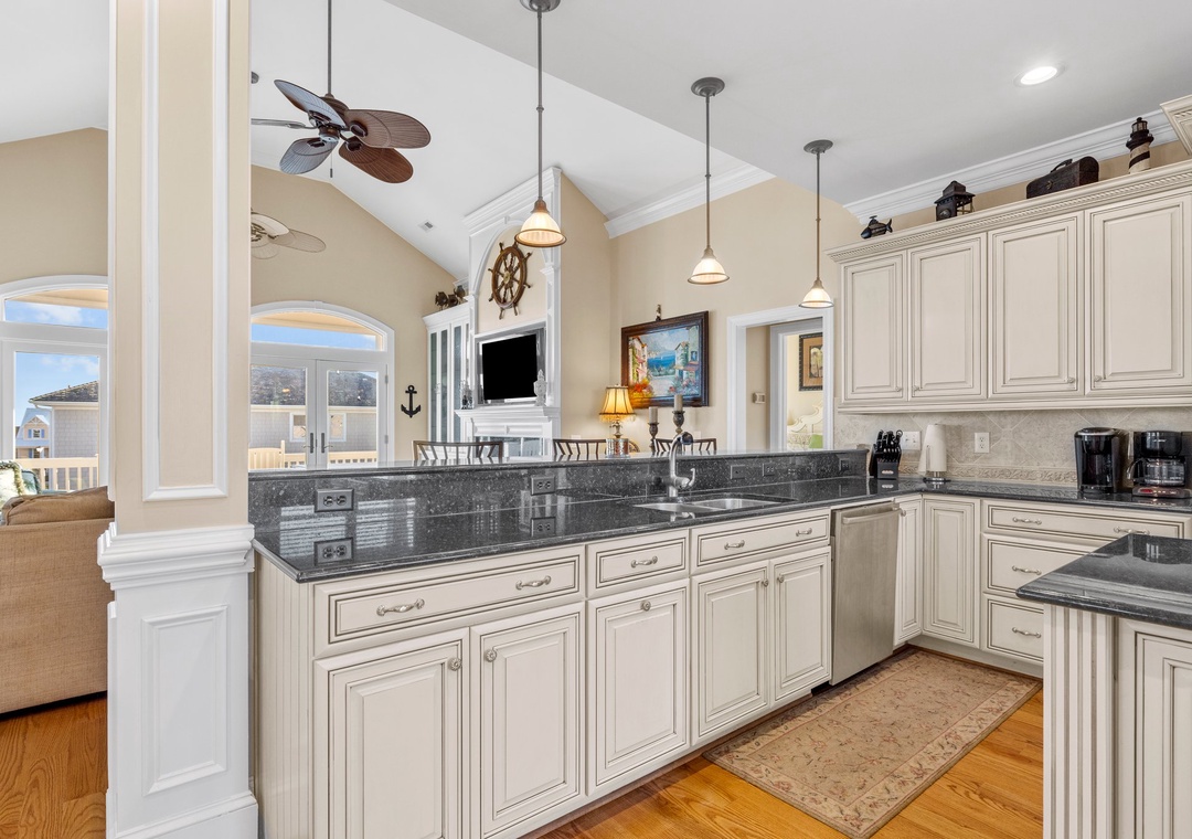 4 Kitchen