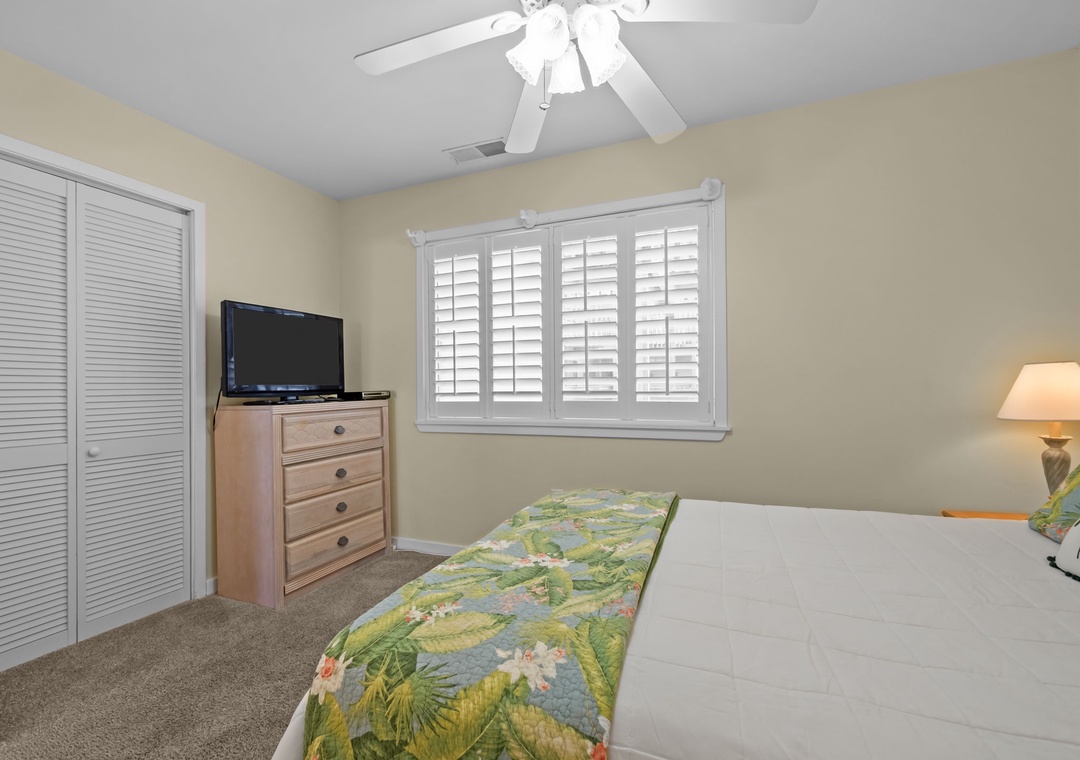 QUEEN ROOM 2