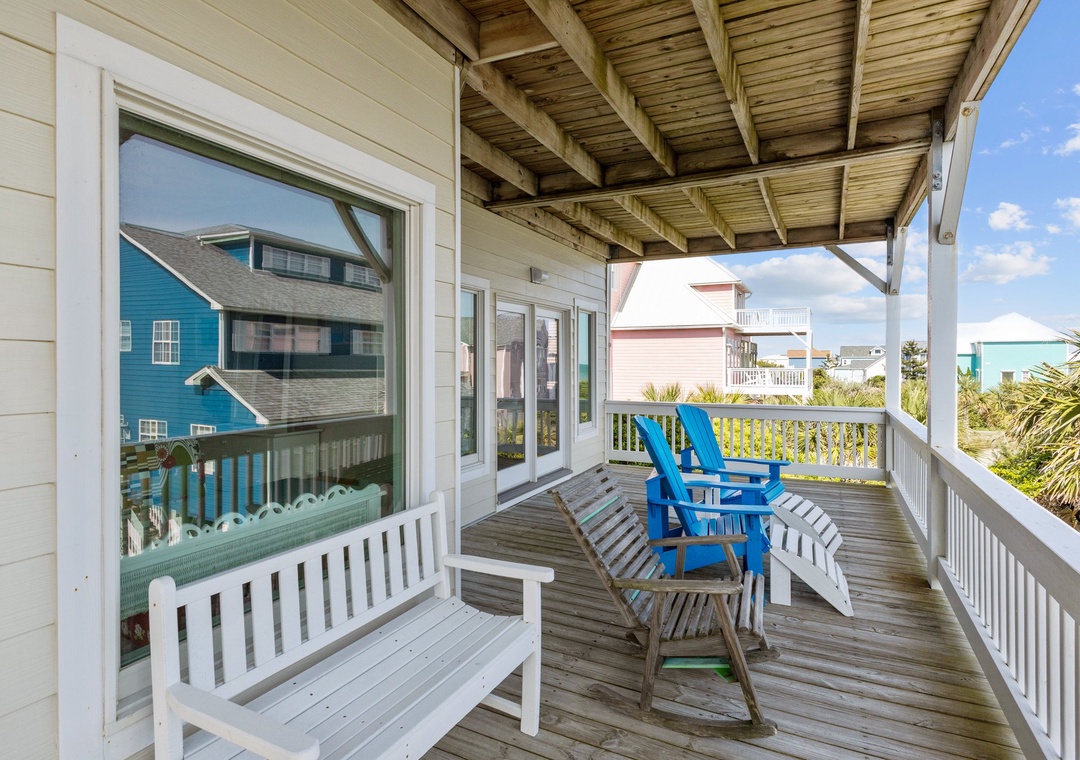 Mid-Floor Deck