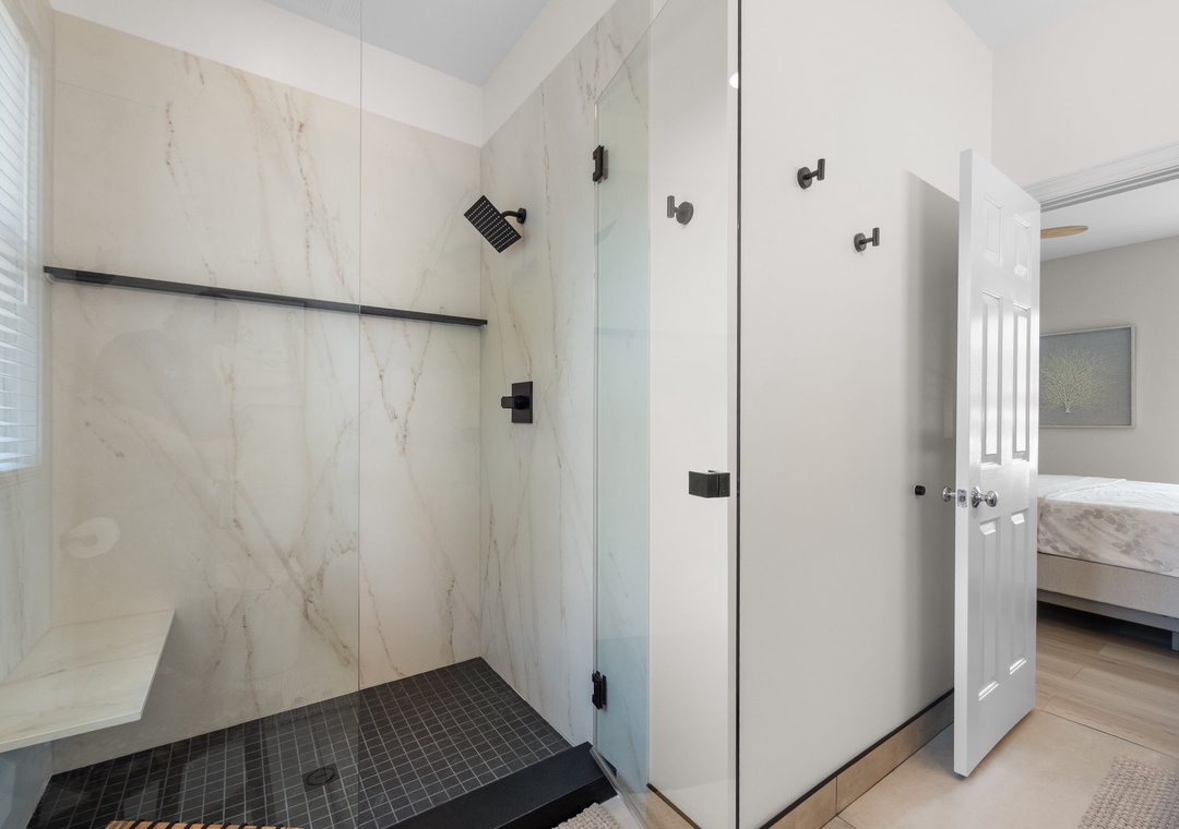 2 Full Bathroom