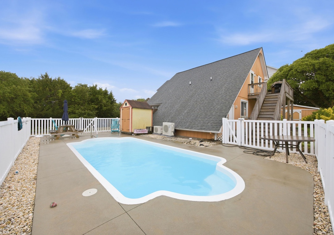 Large Pool