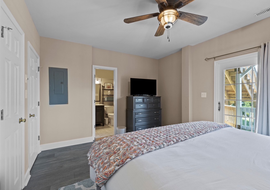 Ground Floor King Room