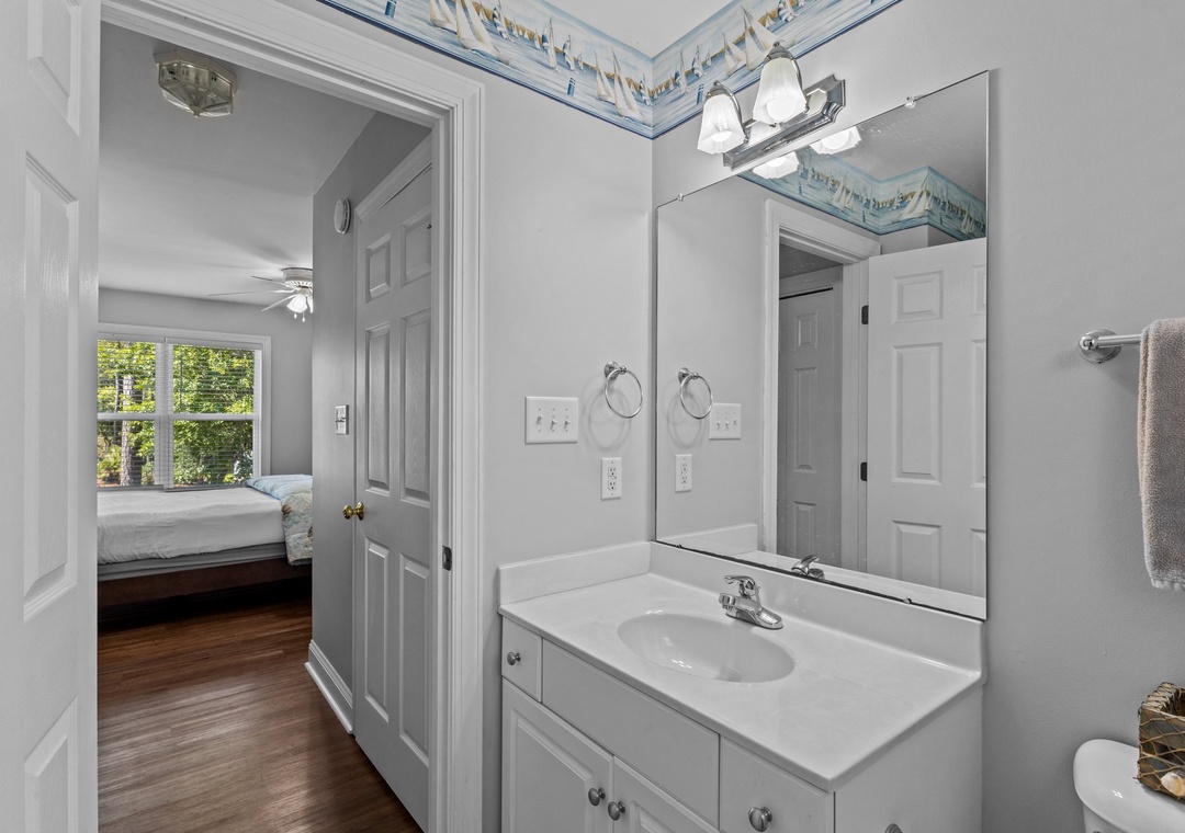 Primary Suite Bathroom
