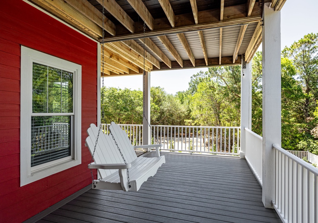 2nd Floor Porch