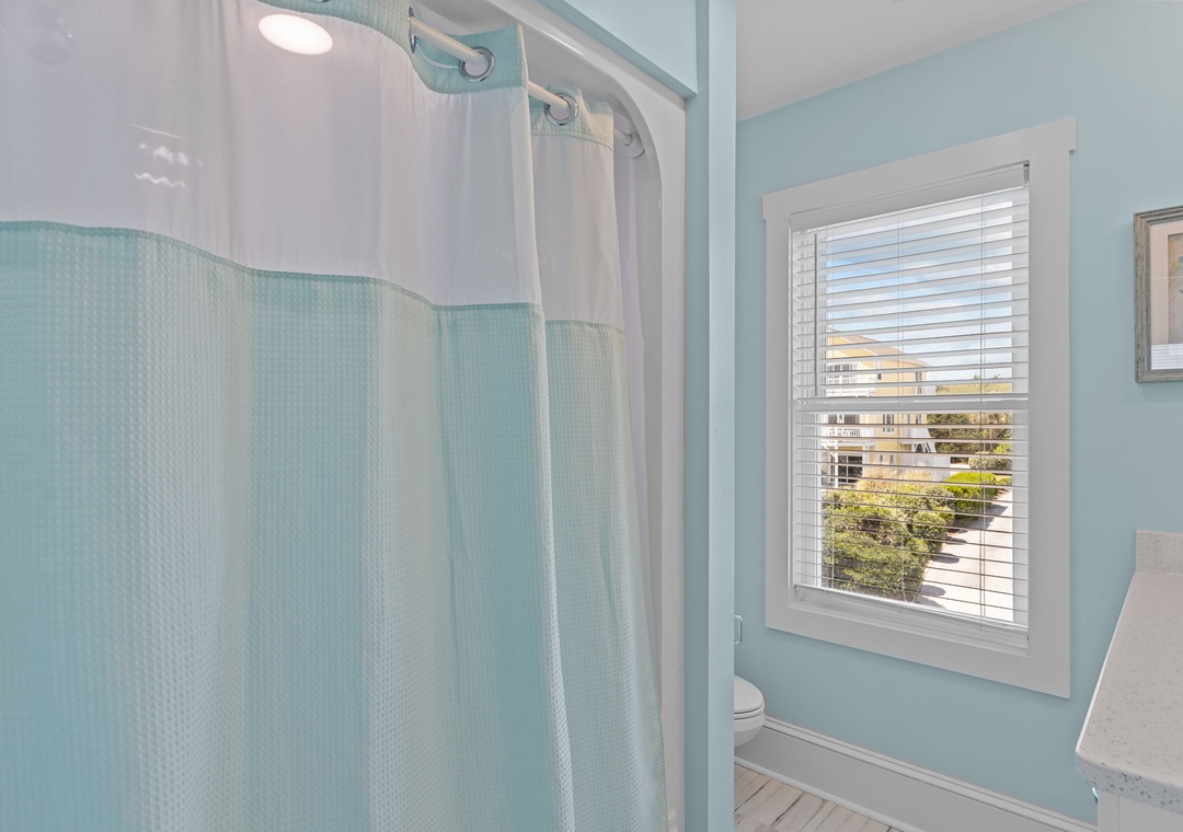 2 Attached Bathroom