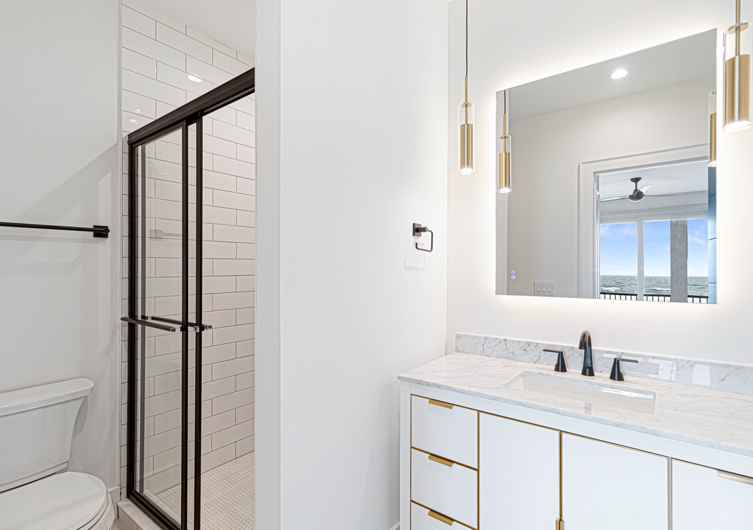 Sea Spray East | Ensuite Bathroom