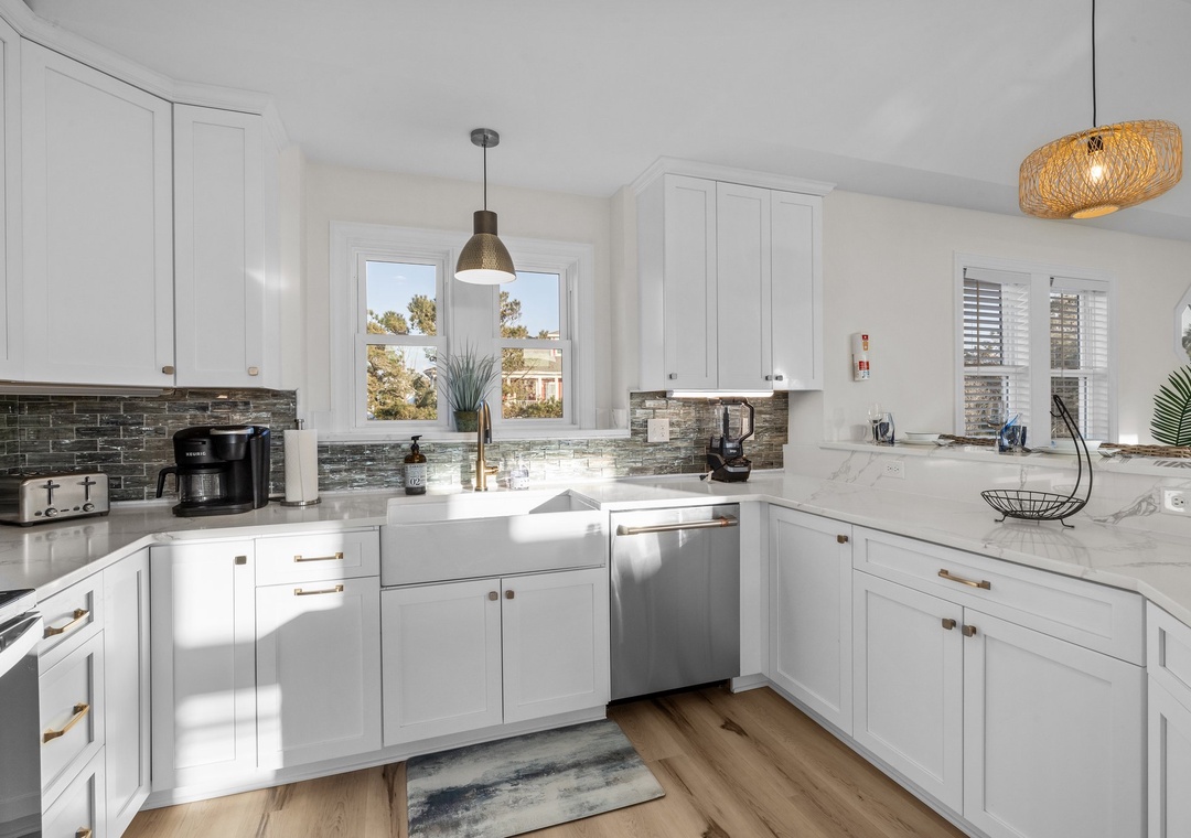 4 Kitchen