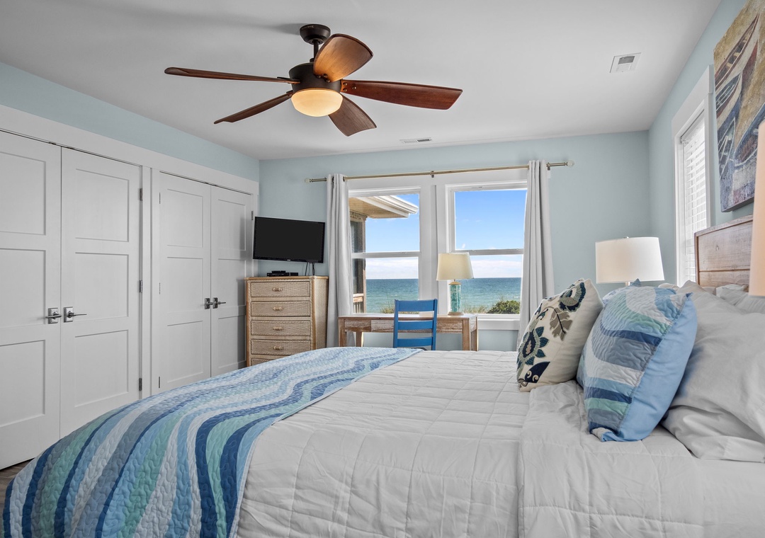 1 Ocean Front King Room