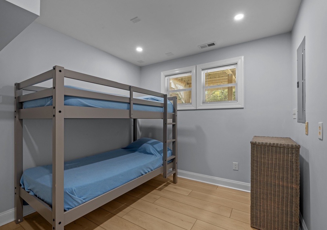 bunk 1