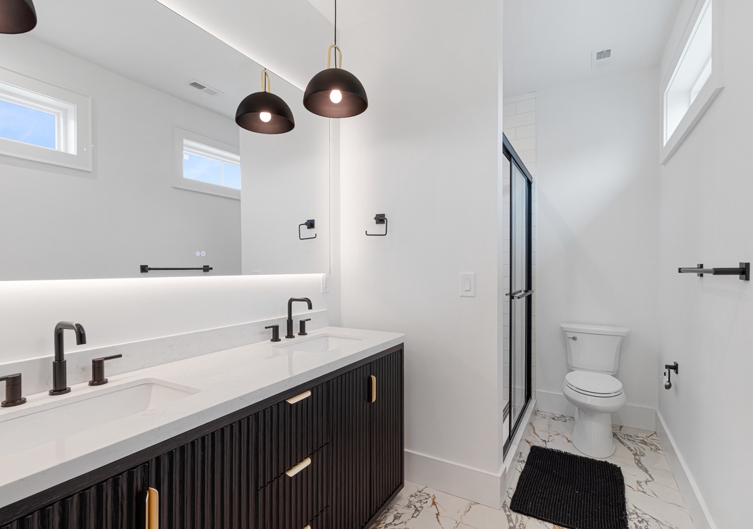 Sea Spray East | Ensuite Bathroom