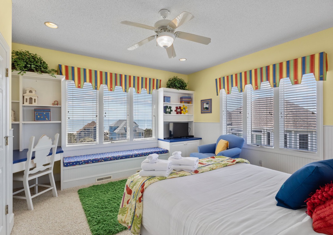 Top Floor Queen Room