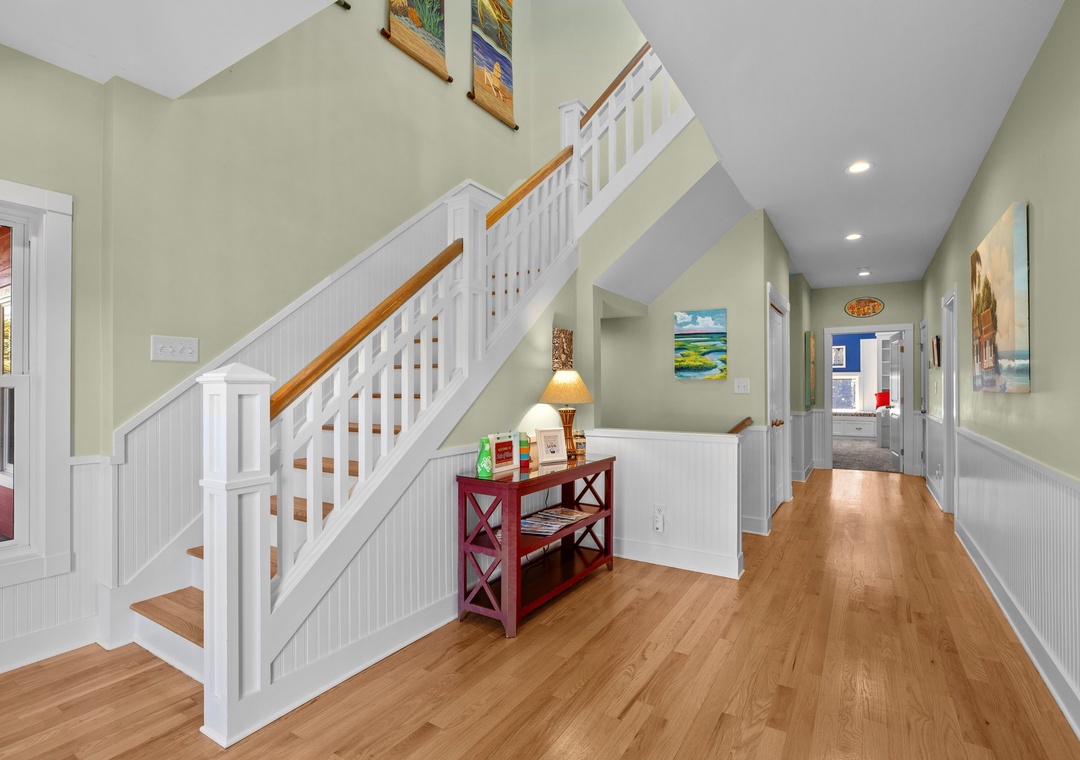 2nd Floor Hall