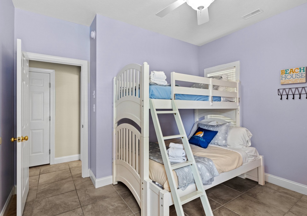 Ground Floor Bunk Room 1