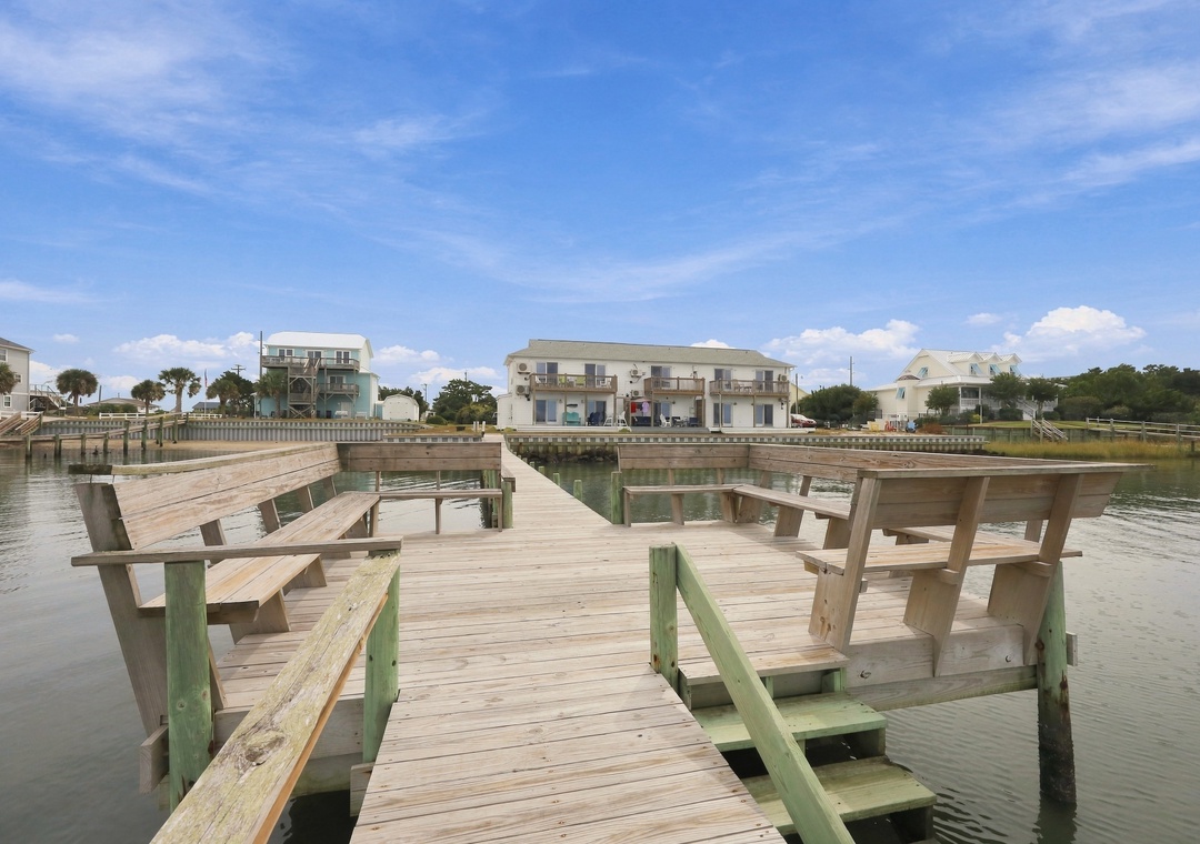 namaSTAY | Shared Dock