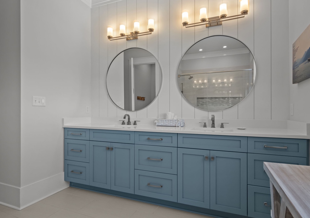 PRIMARY BATH VANITY