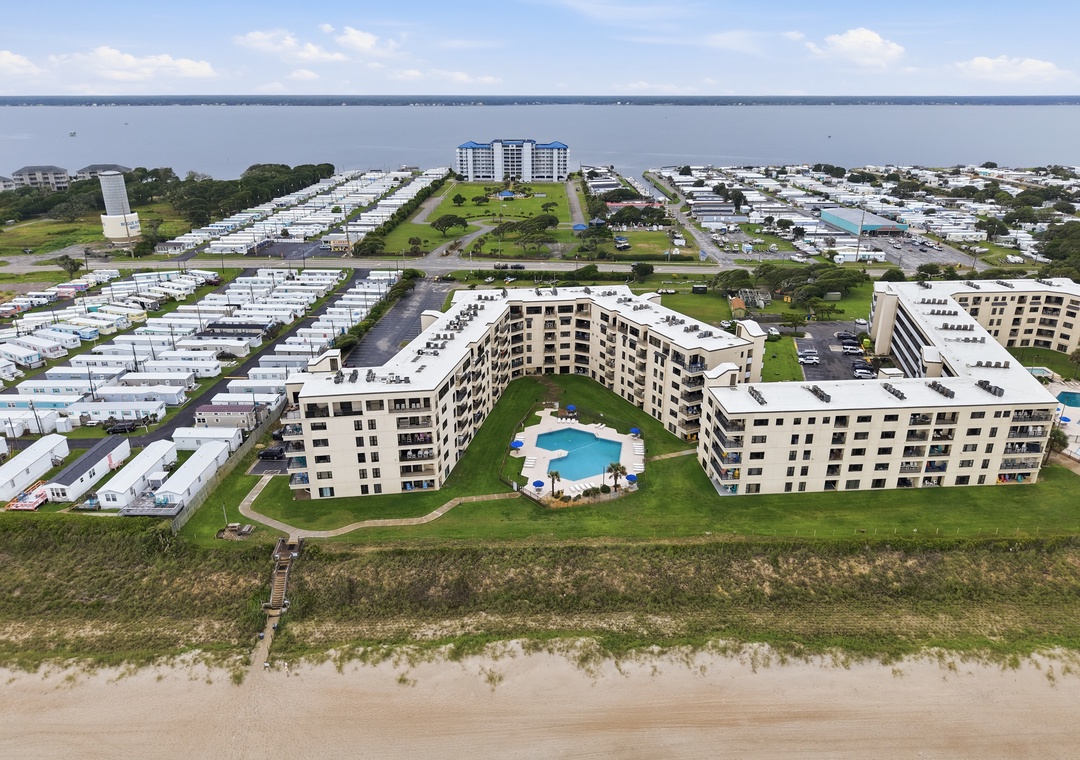 Summer Winds B-233 | Oceanfront Community