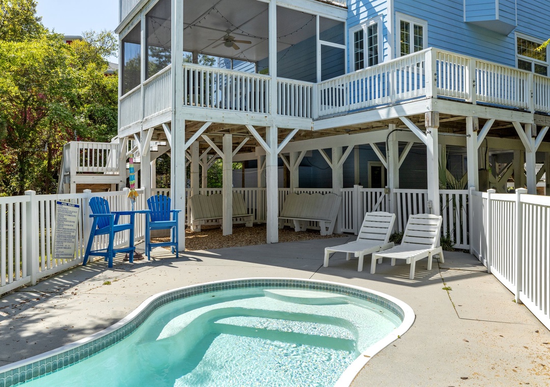Private Pool Area
