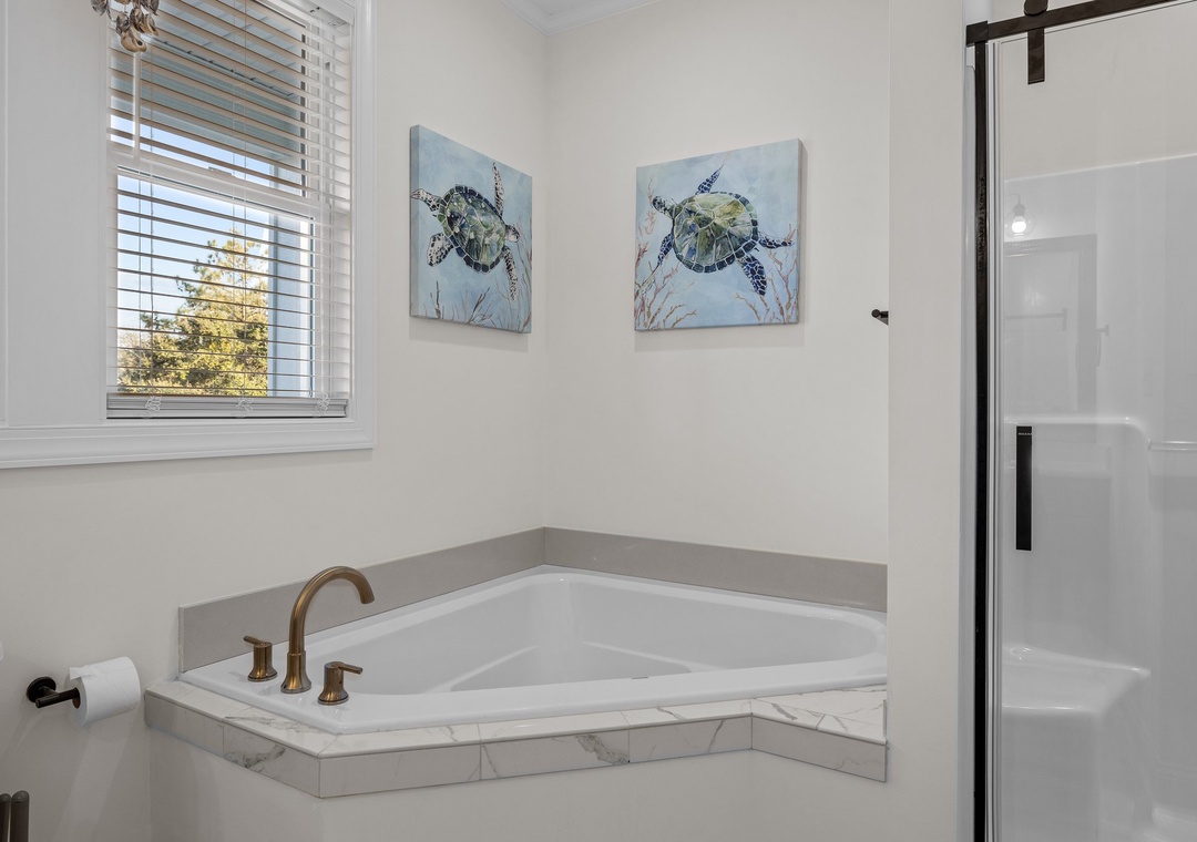 2 Full Bathroom