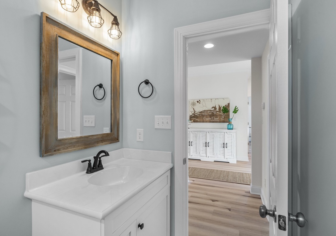 2 Full Bathroom