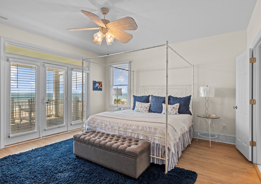 1 Oceanfront King Bedroom