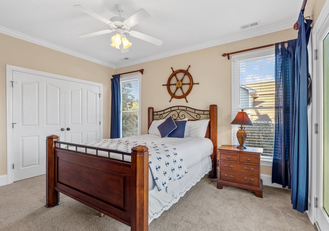 Queen bedroom