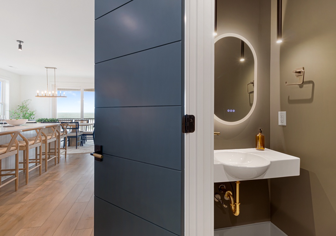 Sea Spray East | Bedroom and Ensuite Bath