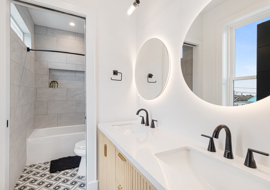 Sea Spray East | Ensuite Bathroom