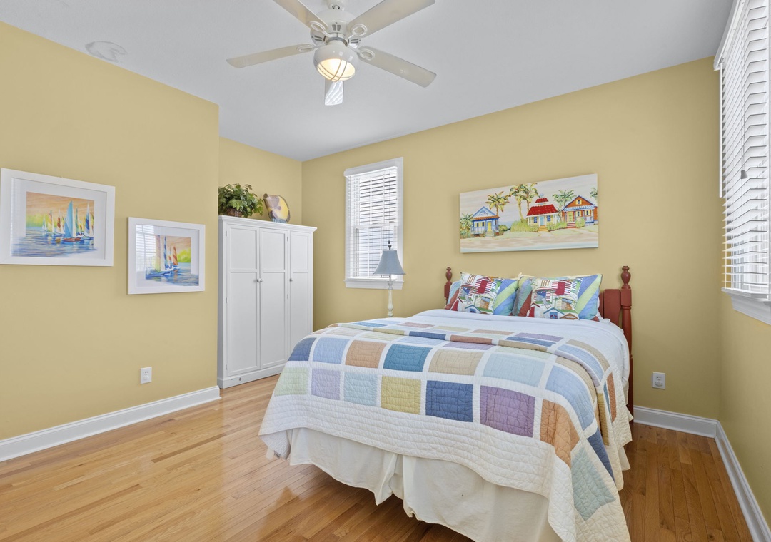 Queen Bedroom