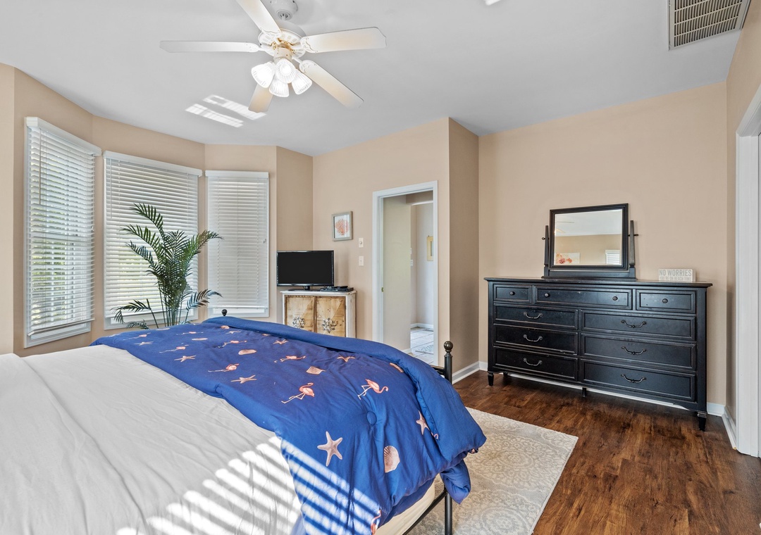 Primary Suite- 2nd Floor