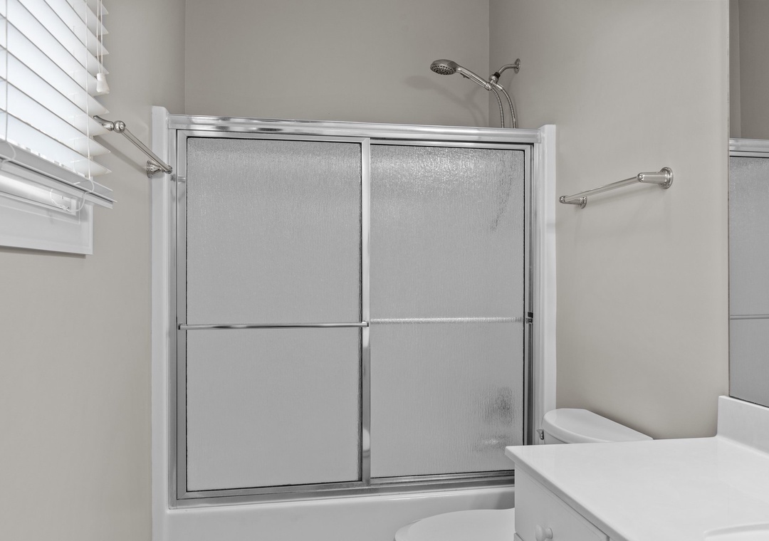 Sea Dream | Full Bathroom