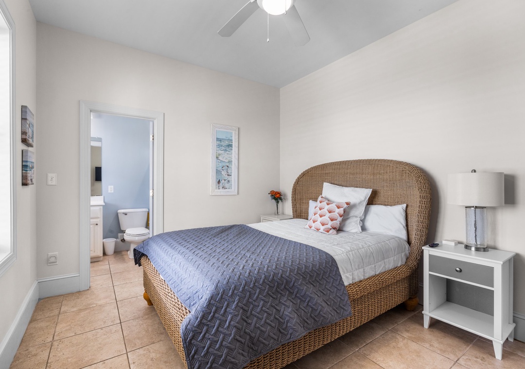 1st floor king room