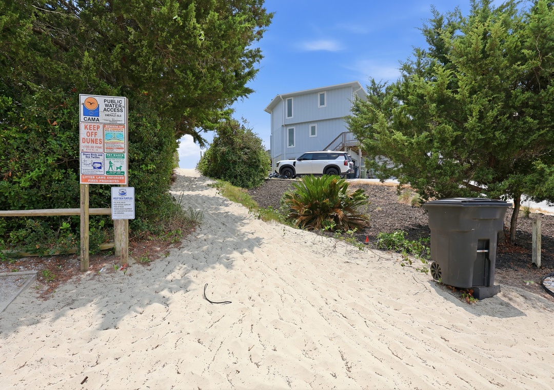 Dolphin Reach Down | Beach Access