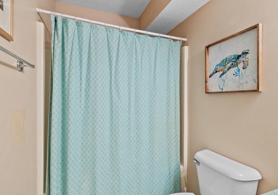 Queen Guest Suite
