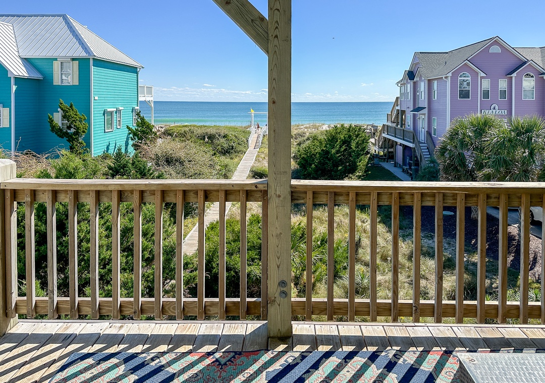 View from Mid-Floor Deck