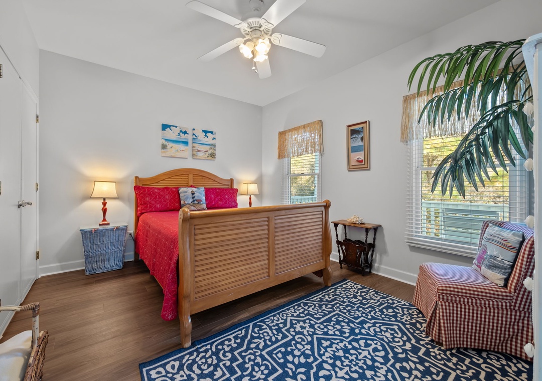 Main Floor King Suite