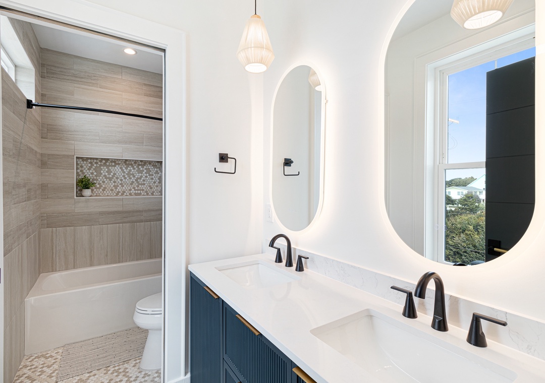 Sea Spray East | Ensuite Bathroom
