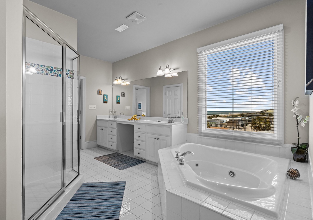 2 Attached bathroom