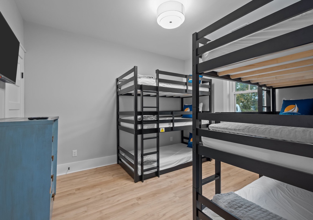 Tripple Bunk room