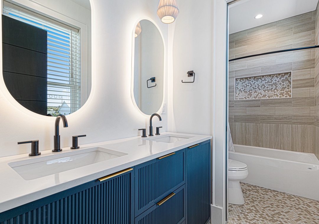 Sea Spray West | Ensuite Bathroom