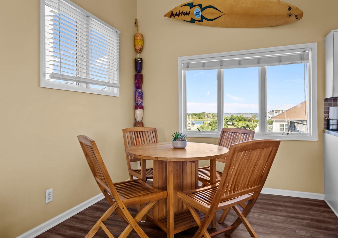 2 Dining room