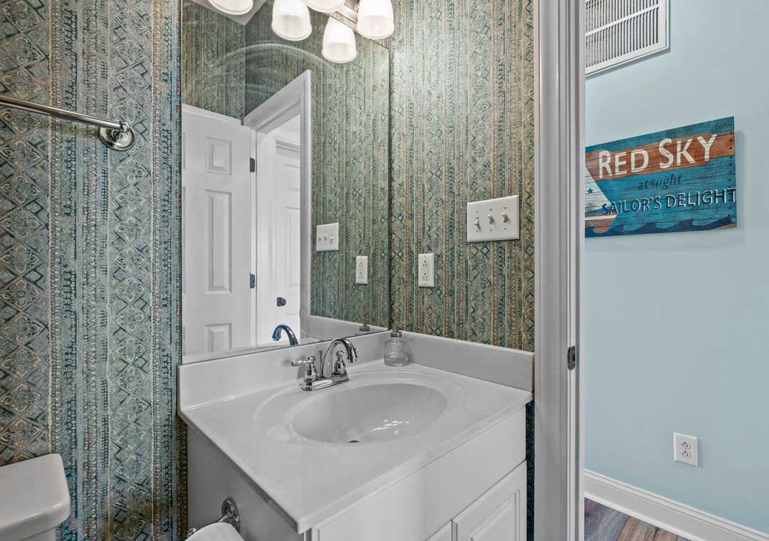 Full Bathroom