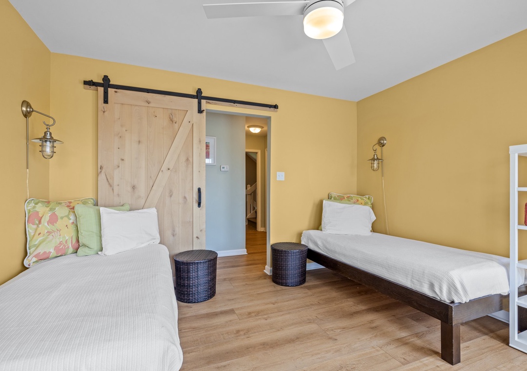 2 Twin bedroom