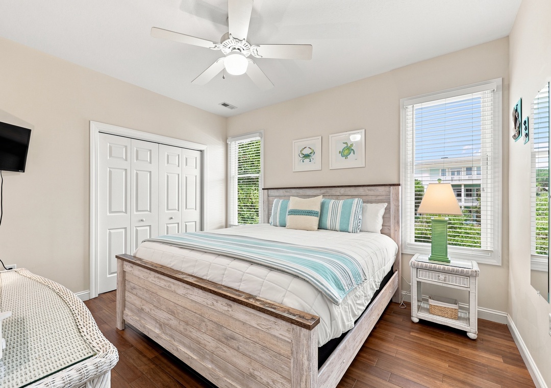 Sea Dream | Queen Bedroom