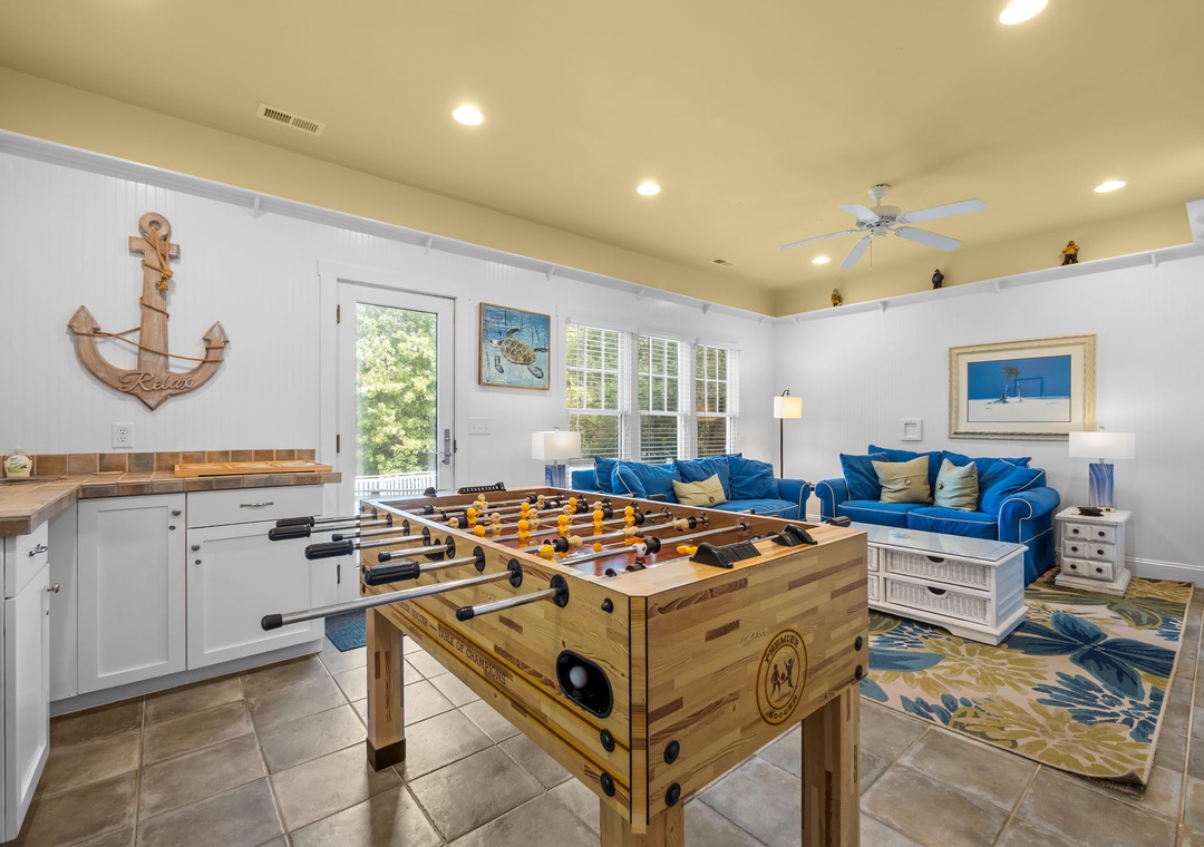 Rec Room with Fosse Ball Table