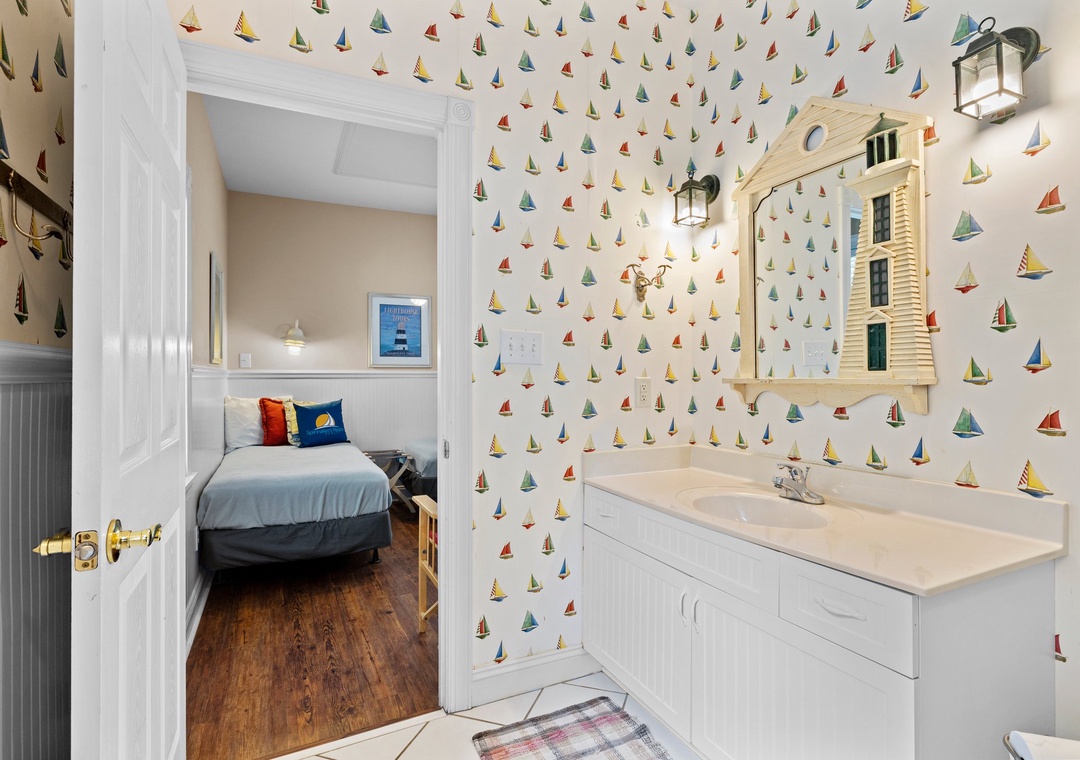 2 Full Bathroom