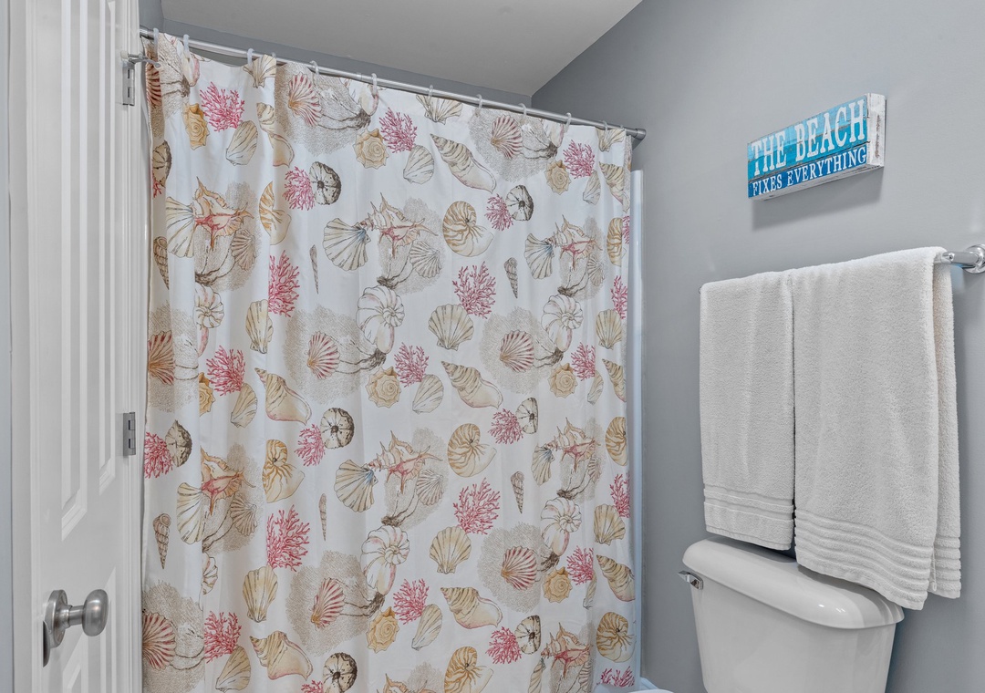 Ground Floor Twin Room Bathroom