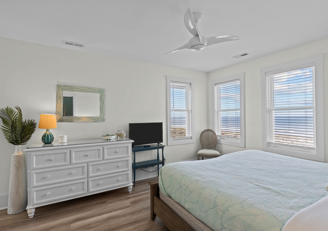 2 King Bedroom