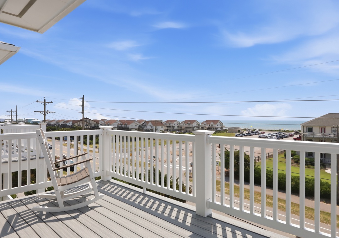 Emerality | Top Level Deck