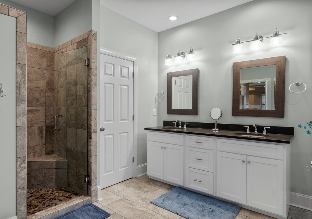 Primary King Suite Bathroom