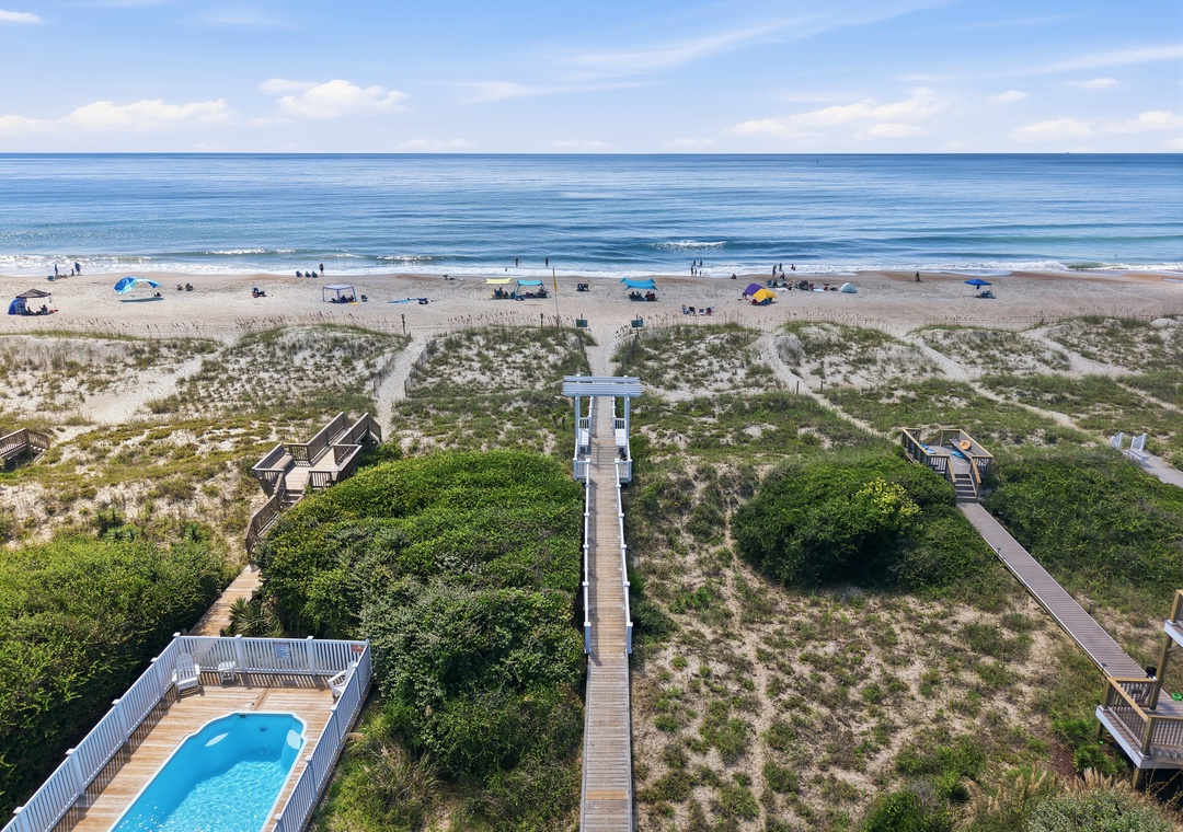 Spinnaker's Reach Beach Path